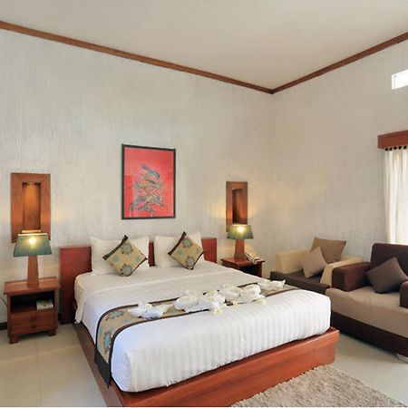 Good Heart Hotel Gili Trawangan Exterior photo