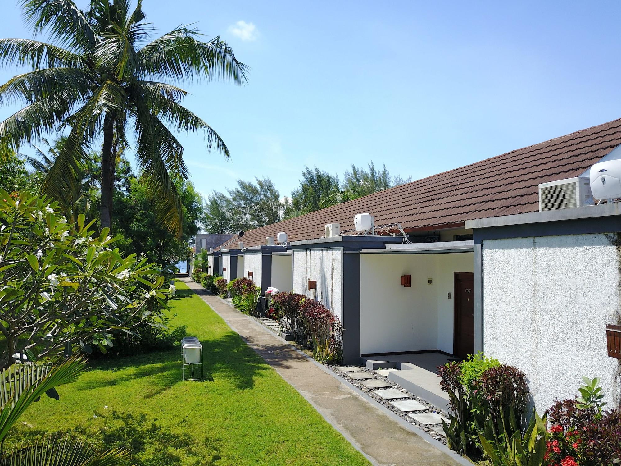 Good Heart Hotel Gili Trawangan Exterior photo