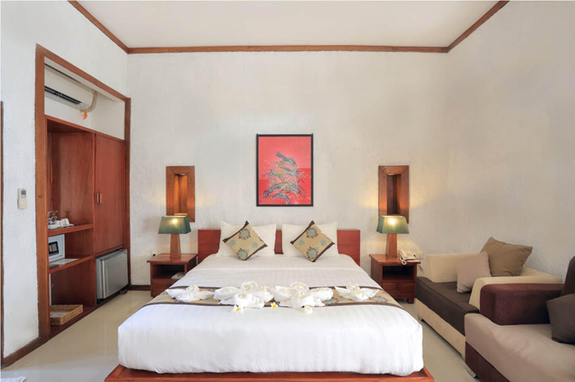 Good Heart Hotel Gili Trawangan Exterior photo