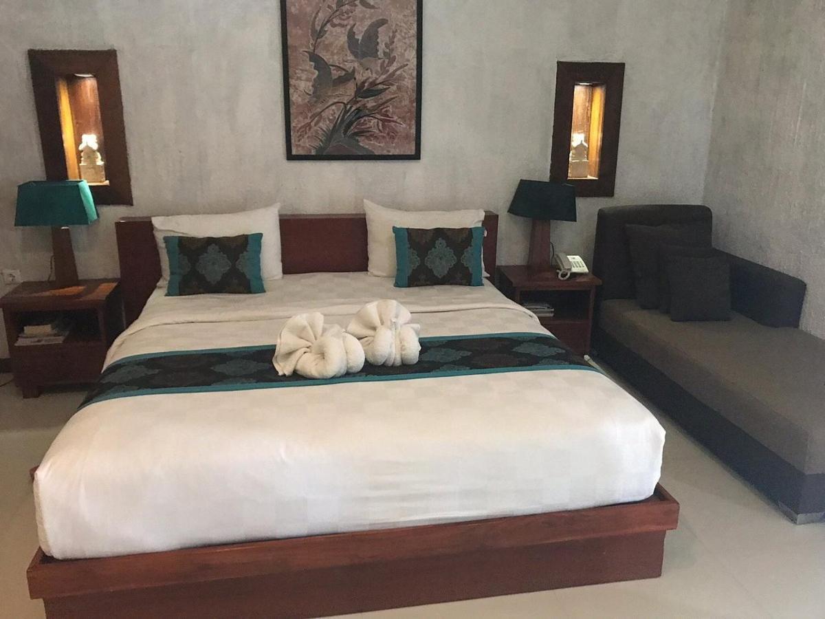 Good Heart Hotel Gili Trawangan Exterior photo