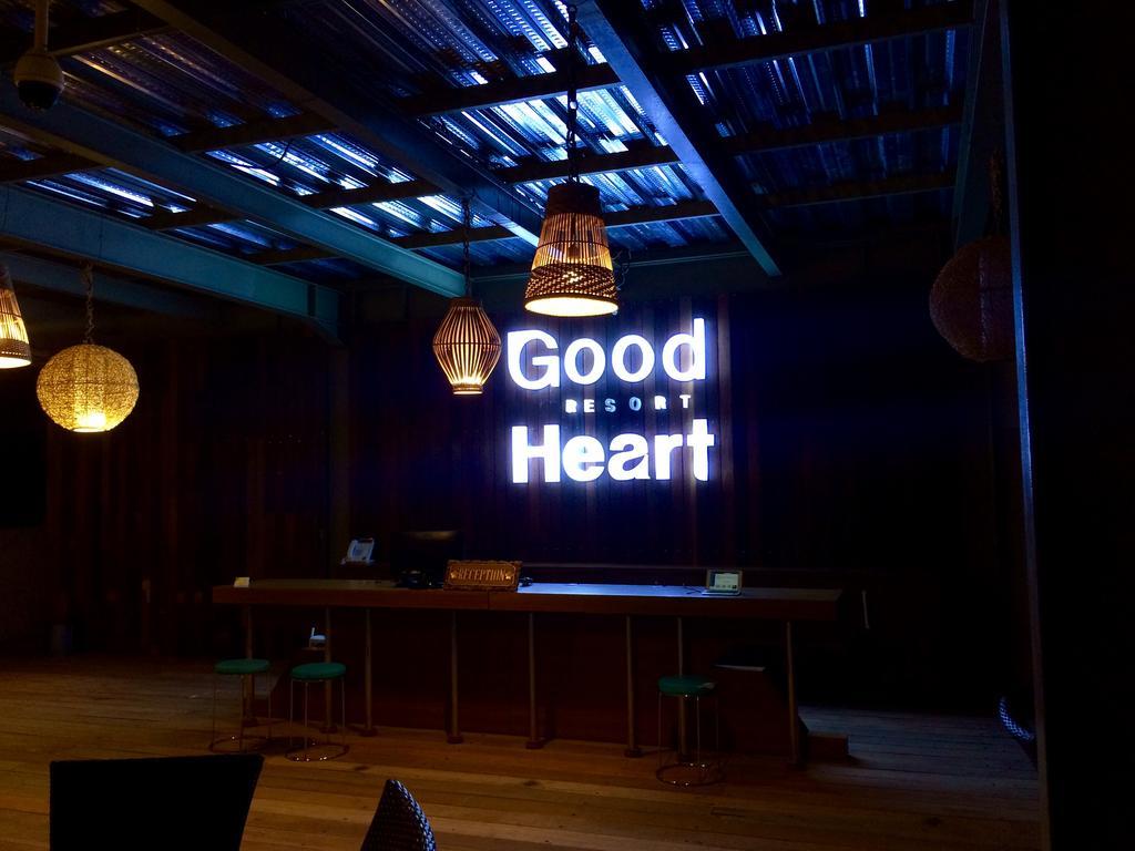 Good Heart Hotel Gili Trawangan Exterior photo