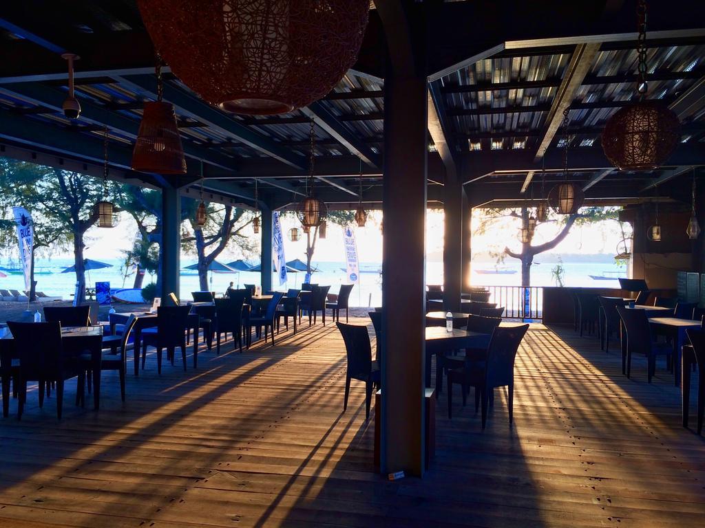 Good Heart Hotel Gili Trawangan Exterior photo