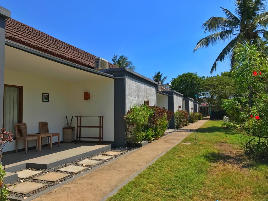Good Heart Hotel Gili Trawangan Exterior photo
