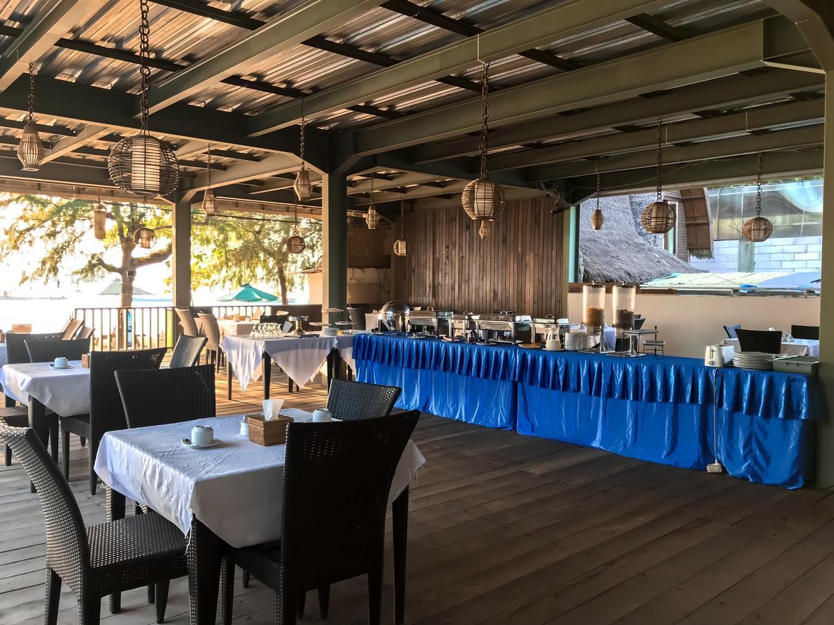 Good Heart Hotel Gili Trawangan Exterior photo